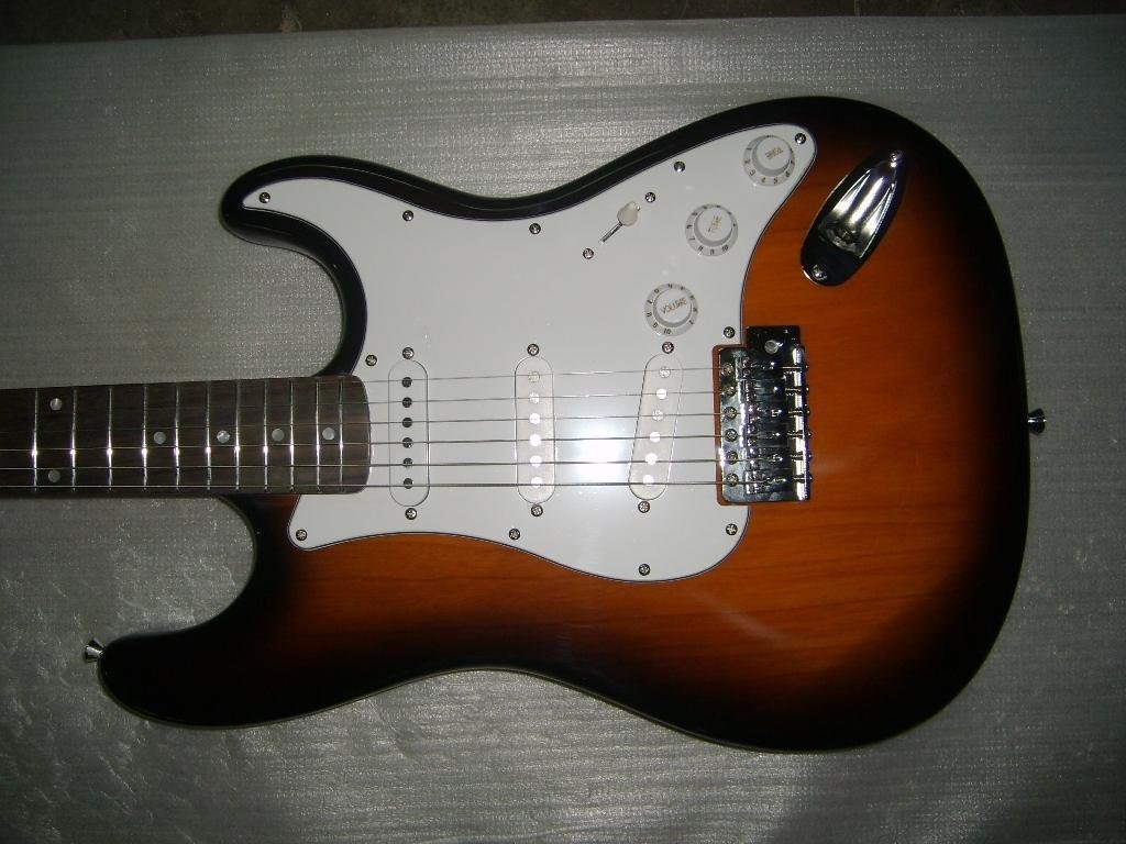 stratocaster guitar  4