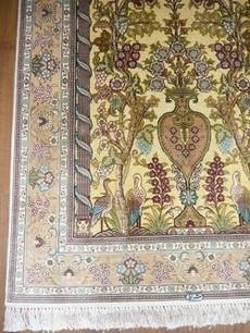 Hand made silk carpet with gold wire 2