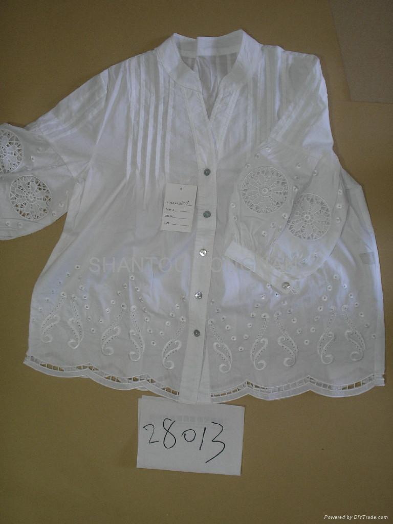 embroidery blouse