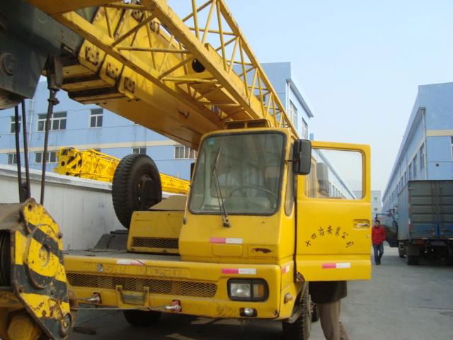 Used crane TG500E 3