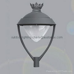 pole luminaire