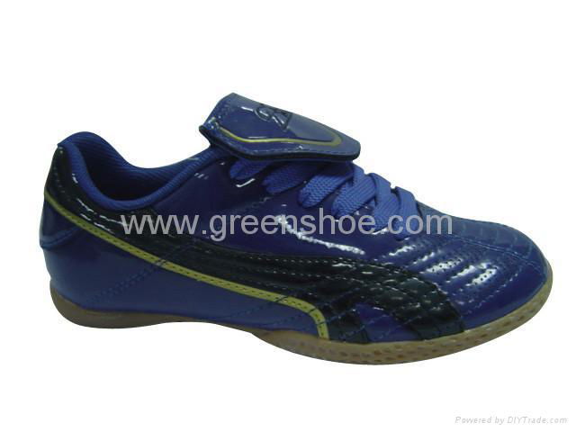 indoor soccer shoes 2