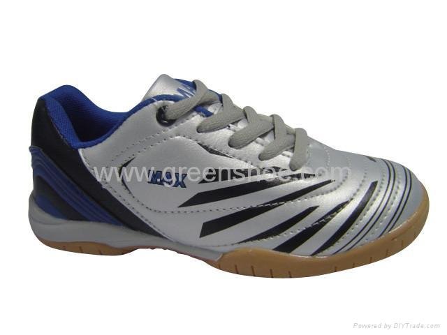 indoor soccer shoes 5