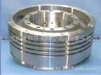  Piston head and piston skirt  5