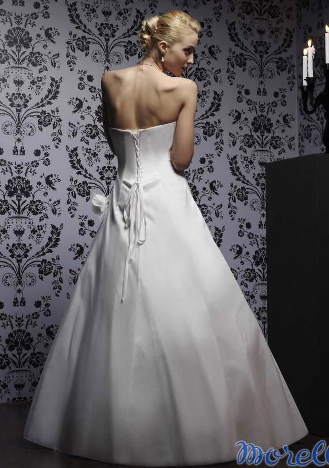 Graceful Dame Bride Sleek Satin Wedding Dress 2
