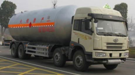 Liquefied Gas Tanker 2