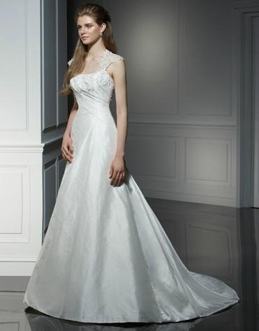 2011 New Arrival ball gown wedding gown  2