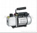 Single and double stage rotary vane vacuum pumps
