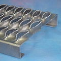 perforated non-slip panel(perforated anti-skid plate) 5