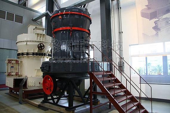 大型6R磨粉机