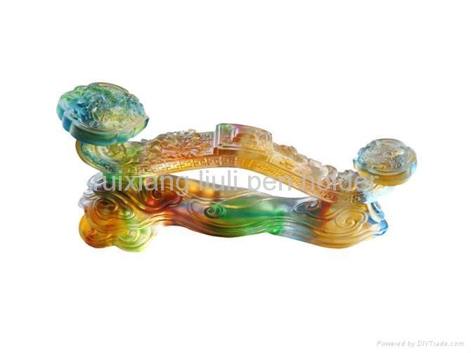 crystal crafts colored glaze Lion of Luck Welcome Ruyi