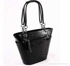 Ladies' Handbag