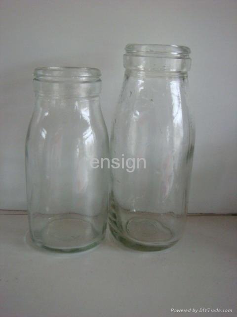 Milk and feeding  glass bottles 2