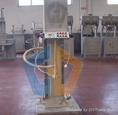 Keg filling machine with single , double heads