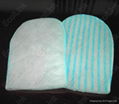 Disposable Mitten With Detergent