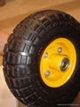 PNEUMATIC RUBBER WHEEL