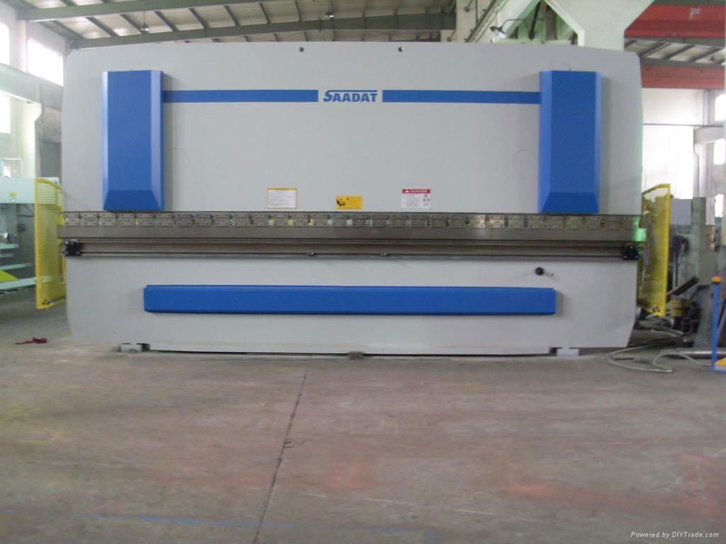 Hydraulic Press Brake