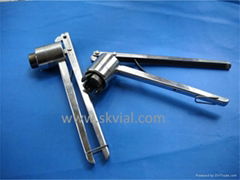 Vial crimper for flip cap and aluminum seal