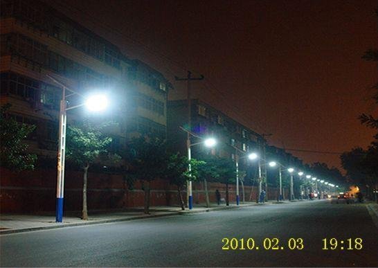 北京天宝良业科技有限公司 太阳能路灯  4