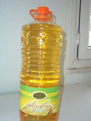 Availab;e  Soya  beans   and  Corn oil for  sale along side other edible oils