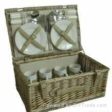 willow picnic basket 2