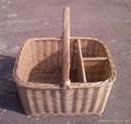 willow picnic basket 1