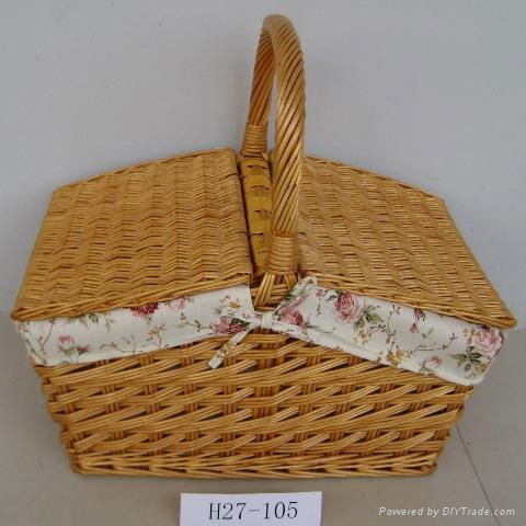 willow picnic basket 2
