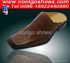 2010 New arrival men PU slippers 