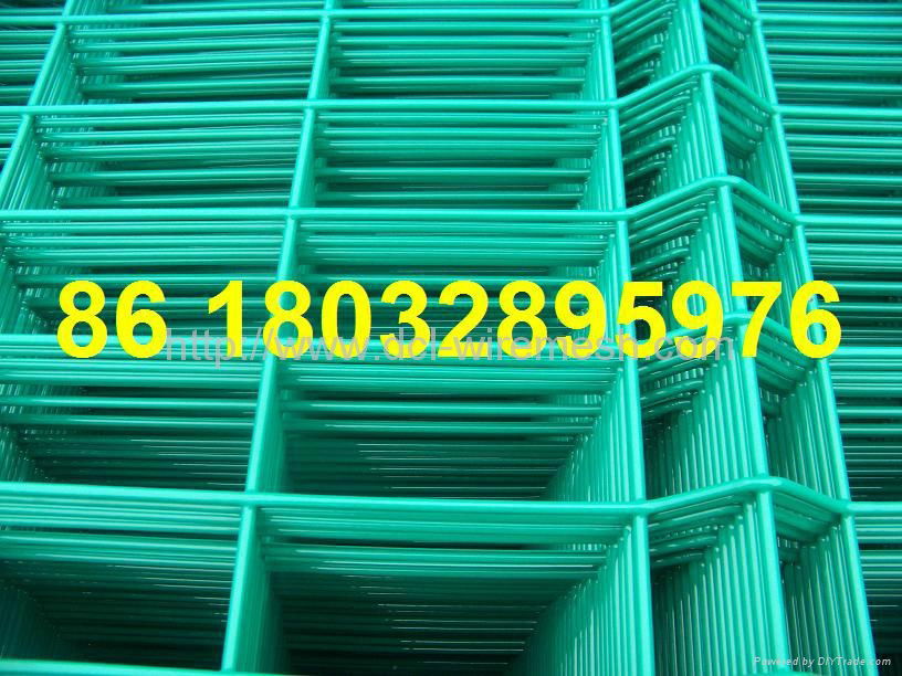 plastic welded wire mesh fence panel