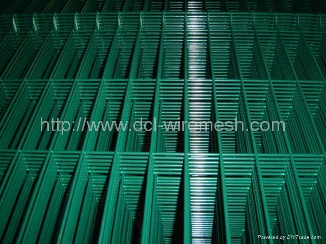 plastic welded wire mesh fence panel 2