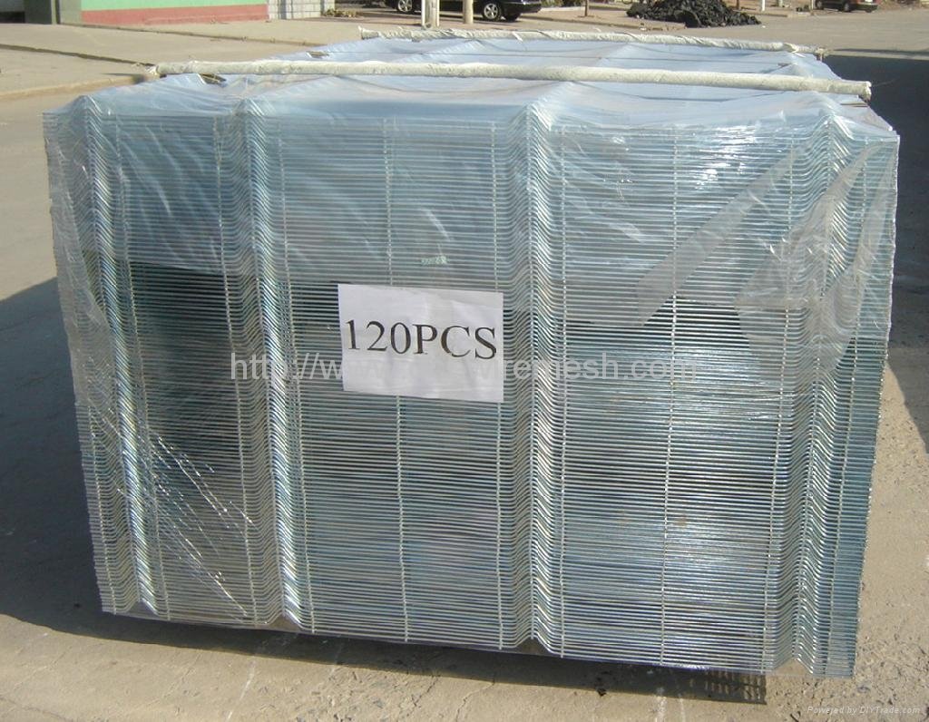 plastic welded wire mesh fence panel 3