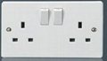 switched socket 2