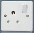 switched socket 3