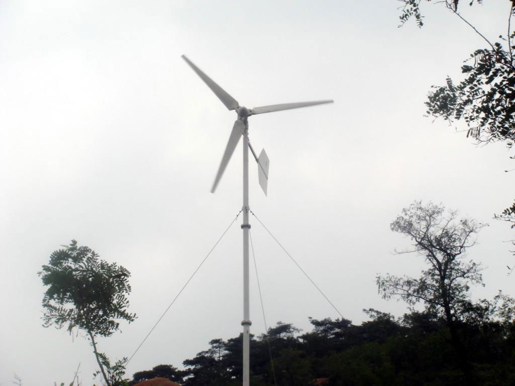 2500W離網型風力發電機