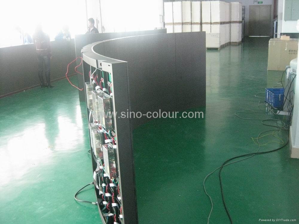 P10 Curved led display screen for advertising 2