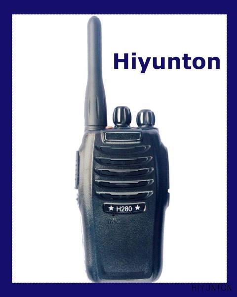 two way radio , walkie talkie  3