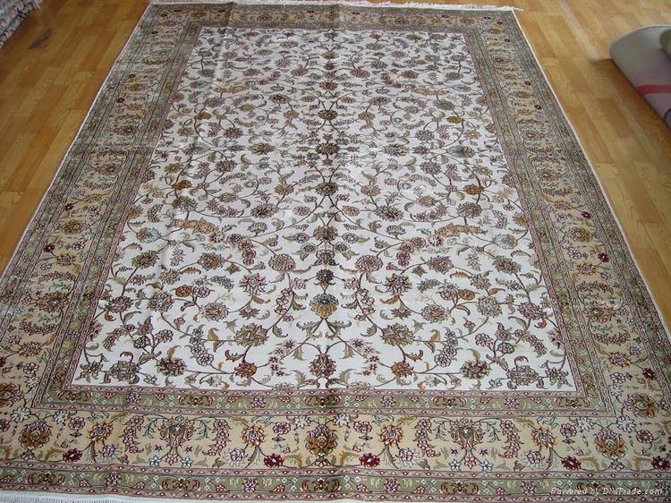 300L hand knotted silk carpet 2