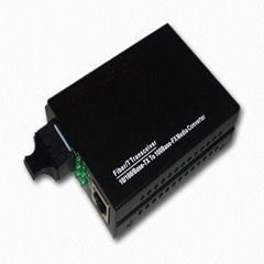 10/100 BASE-TX To 100 BESE-FX Desktop Media Converter