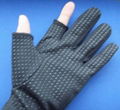  fishing gloves    1