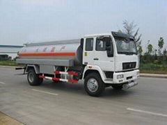 howo oil tank truck