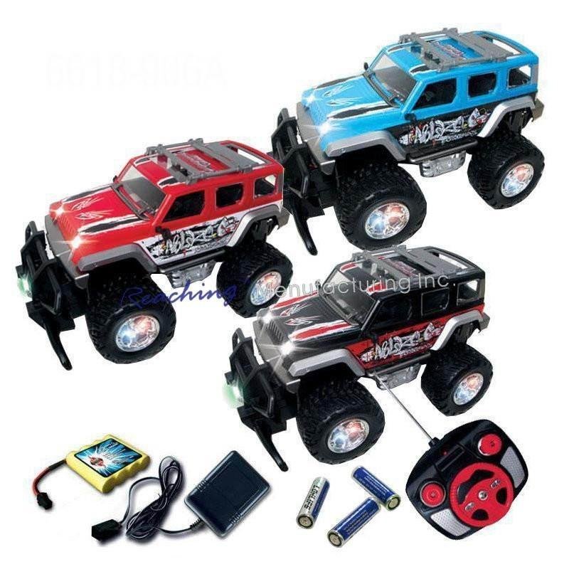 1:16 4CH Remote control car with light       5