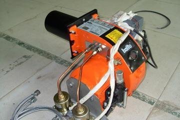 醇基燃料燃燒機-進口耐腐油泵 3