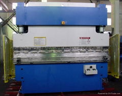 (CNC) Hydraulic Press Brakes