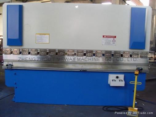 (CNC) Hydraulic Press Brakes 2