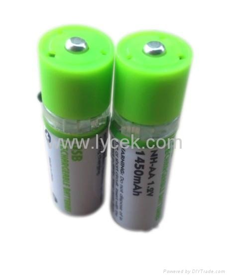 AA USB Rechargeable Battery 4