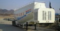 sinotruk howo bulk poweder delivery