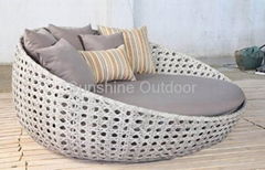 Rattan furniture - Chaise lounge bed