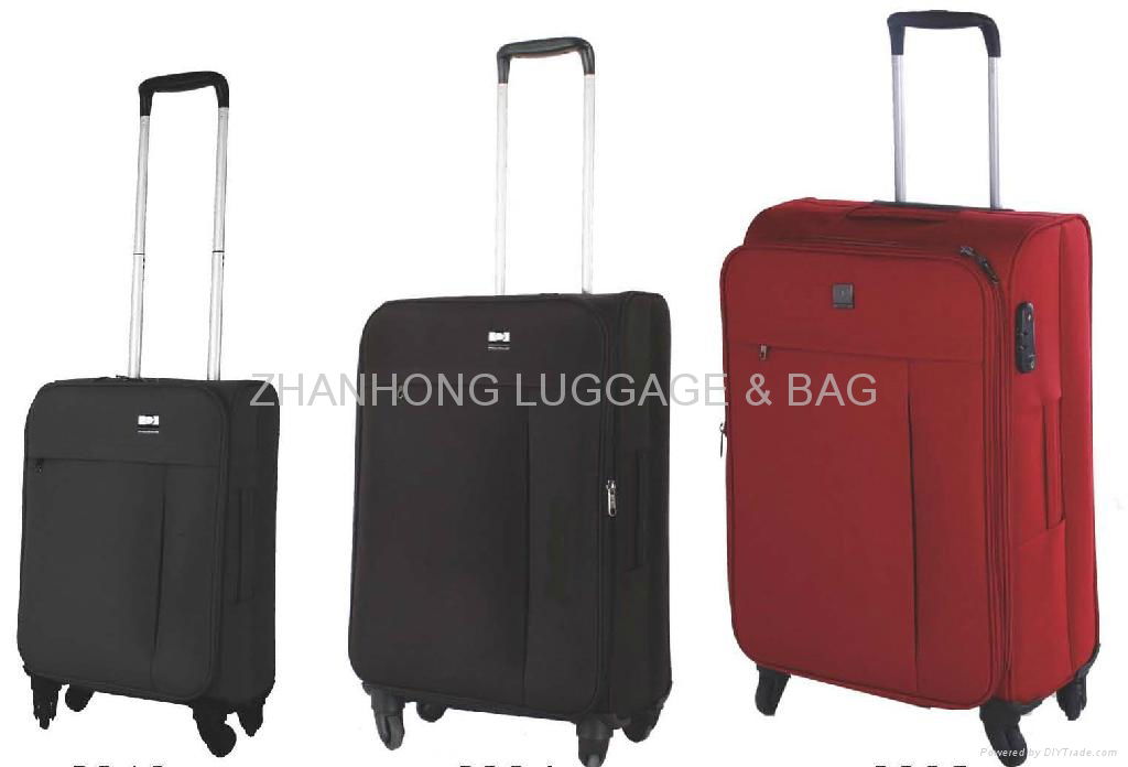 Light weight trolley case