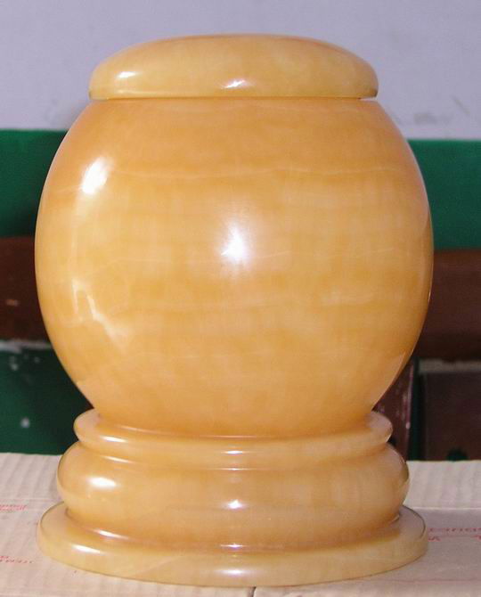 yellow jade urn