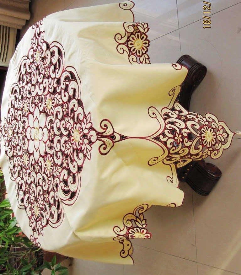 Embroidery table cloth